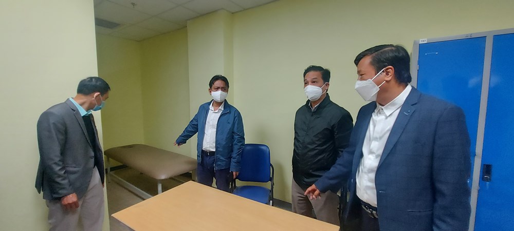 Kiểm tra SVĐ Mỹ Đình, Thứ trưởng Hoàng Đạo Cương: "Phải chú ý kể cả những chi tiết nhỏ nhất" - ảnh 4