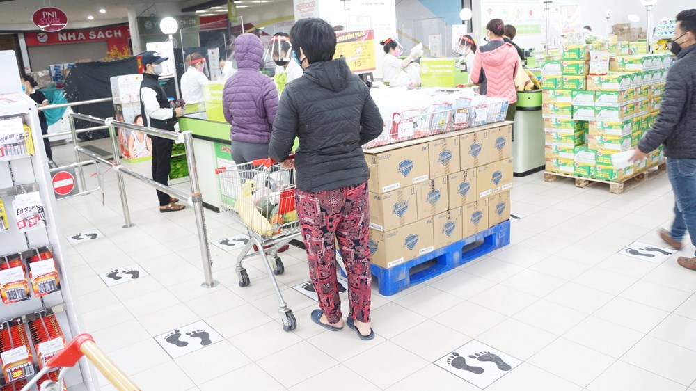 Vẫn còn một bộ phận chưa thực hiện nghiêm túc cách ly xã hội - ảnh 6