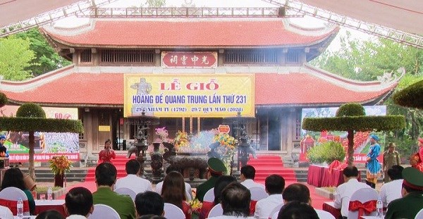 Long trọng Lễ giỗ Hoàng đế Quang Trung lần thứ 231 - ảnh 1