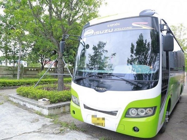 Xử phạt tài xế dùng bằng giả để hành nghề lái xe khách - ảnh 1