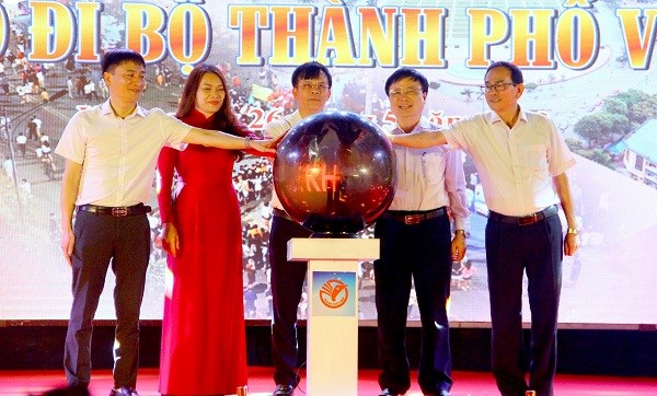 Phố đi bộ TP Vinh: Điểm nhấn không gian Văn hóa-Du lịch xứ Nghệ - ảnh 4