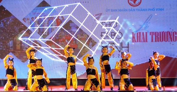 Phố đi bộ TP Vinh: Điểm nhấn không gian Văn hóa-Du lịch xứ Nghệ - ảnh 1