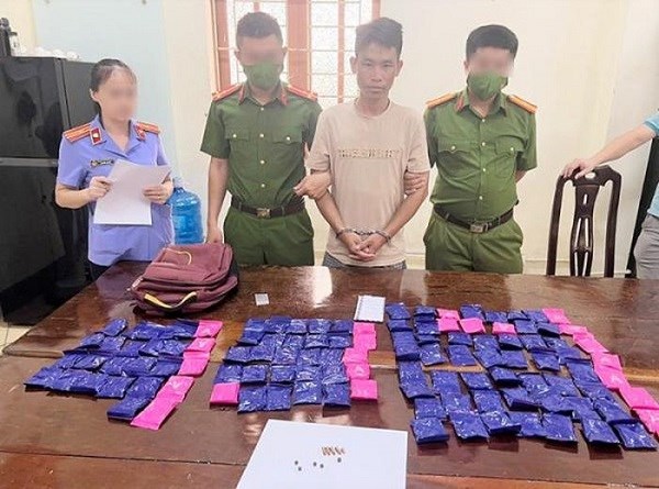 Bắt giữ đối tượng mua bán 24.000 viên ma túy - ảnh 1