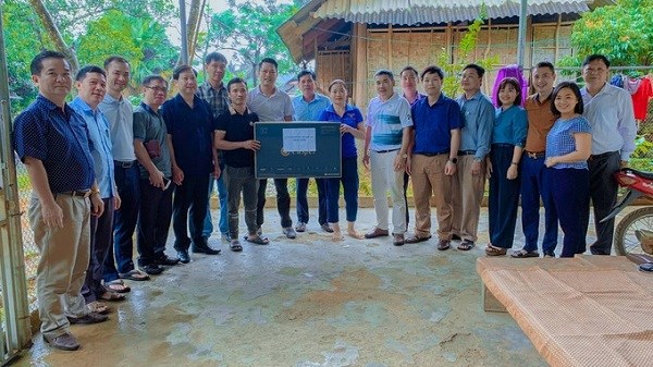Xây cầu dân sinh vượt lũ cho bà con dân tộc khó khăn - ảnh 7