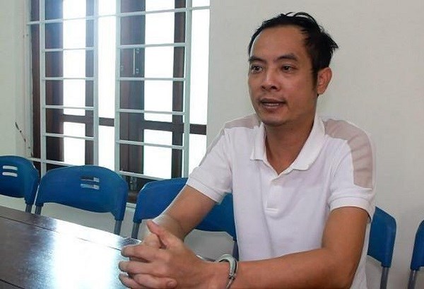Nghệ An: Bắt giữ ổ nhóm đánh bạc trang bị vũ khí nóng - ảnh 2