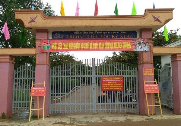 Hiệu phó bị buộc thôi việc vì nhiều tháng không đến cơ quan làm việc - ảnh 1