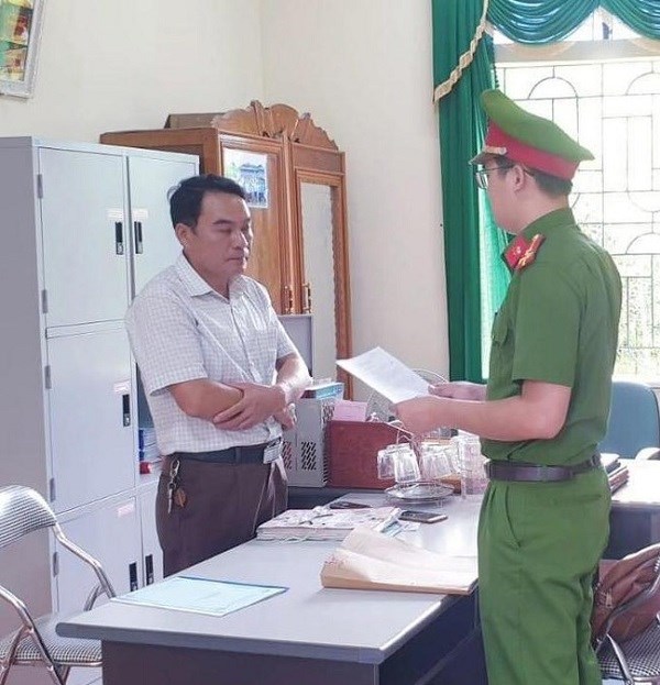 Khởi tố nguyên Chủ tịch và kế toán xã làm thất thoát hơn 600 triệu đồng - ảnh 2