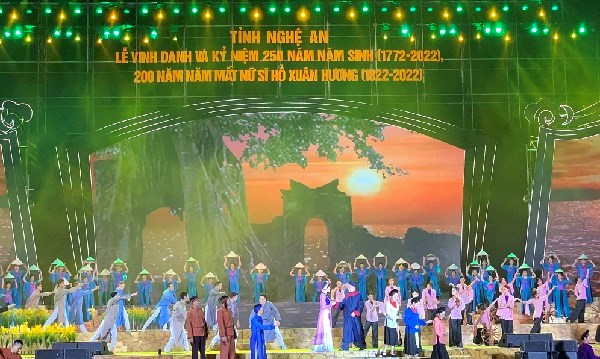 Vinh danh “Bà chúa thơ Nôm” là vinh danh trí tuệ, nhân văn, bác ái của người Việt Nam - ảnh 6