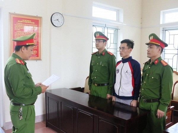 Mất gần 1 tỉ đồng tiền thật vì bẫy lừa “gỡ” lại tiền ảo - ảnh 1