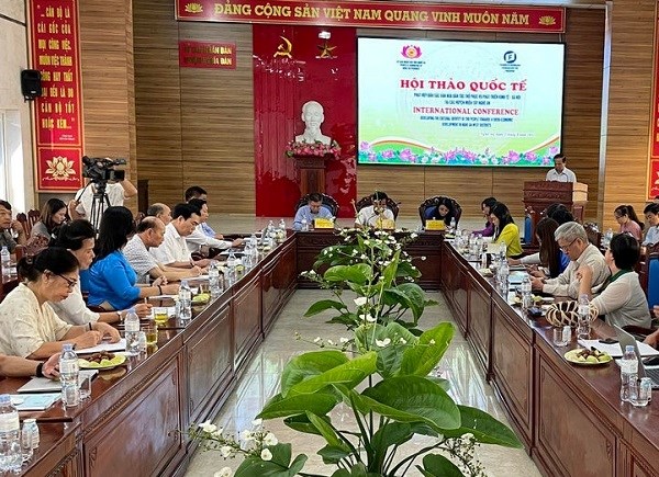 Phát huy bản sắc văn hóa dân tộc Thổ trong phát triển KT-XH ở miền Tây Nghệ An - ảnh 2