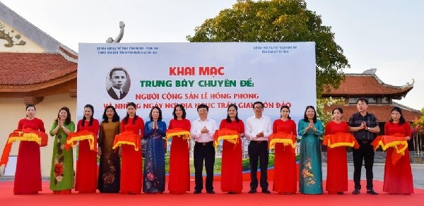 Trưng bày chuyên đề "Người cộng sản Lê Hồng Phong và những ngày nơi địa ngục trần gian Côn Đảo" - ảnh 1