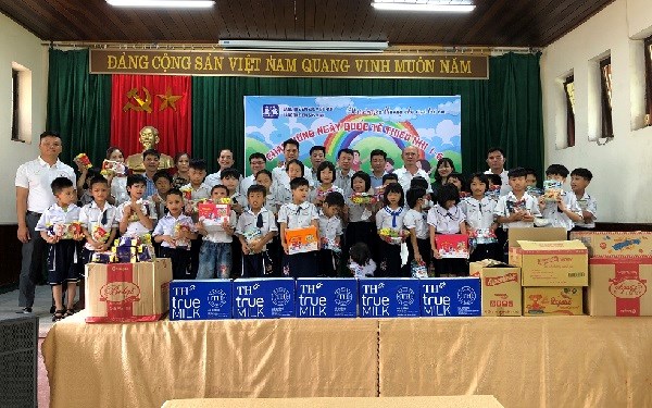 Giải Tennis báo chí Nghệ An thu hút hơn 100 VĐV tham gia - ảnh 3