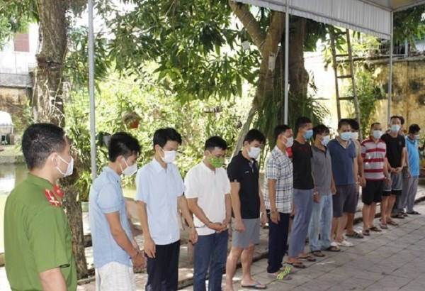 Nghệ An triệt xoá đường dây cá độ bóng đá nghìn tỉ - ảnh 1