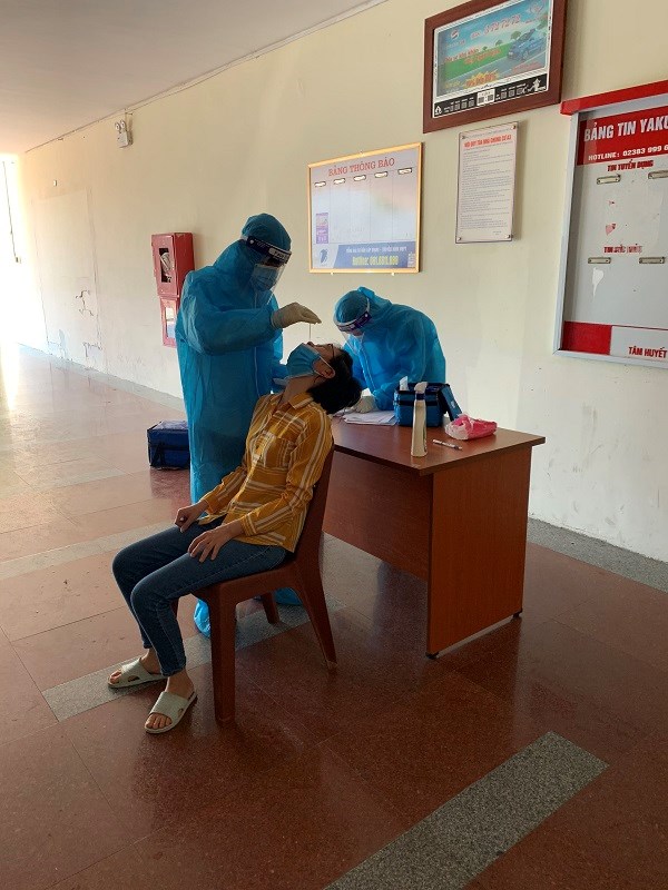 Nghệ An: Siết chặt giãn cách, TP Vinh yêu cầu cấp bách “ai ở đâu ở yên đó” - ảnh 3