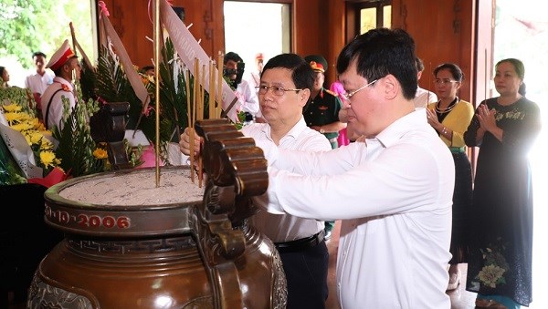 Nghệ An trang trọng tổ chức Lễ giỗ Chủ tịch Hồ Chí Minh - ảnh 1