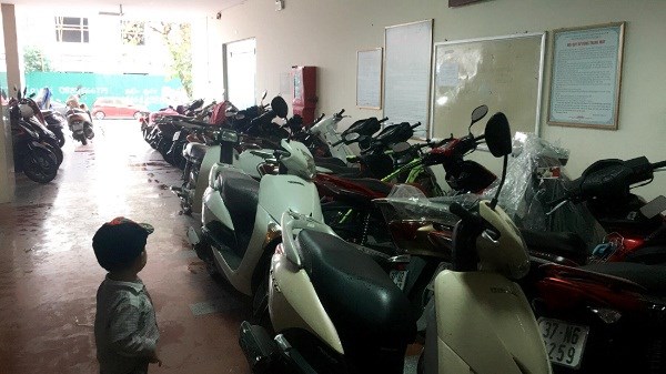 Nghệ An: Mưa lớn kéo dài, TP Vinh chìm trong biển nước - ảnh 7