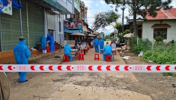TP. Pleiku thực hiện giãn cách xã hội theo Chỉ thị 16 - ảnh 1