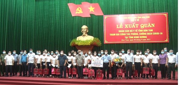 Kon Tum: Cử 30 cán bộ y tế hỗ trợ tỉnh Bình Dương chống dịch Covid-19 - ảnh 1