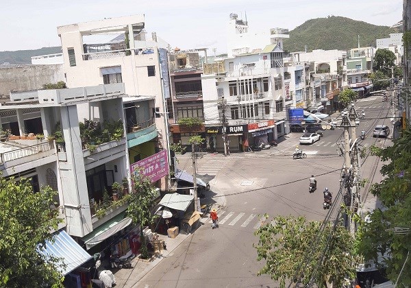 Bình Định: Bác thông tin thực hiện giãn cách toàn tỉnh theo Chỉ thị 16 - ảnh 1