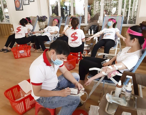 Bình Định:  Doanh nghiệp với chương trình “Một giọt máu - Triệu tấm lòng” - ảnh 2
