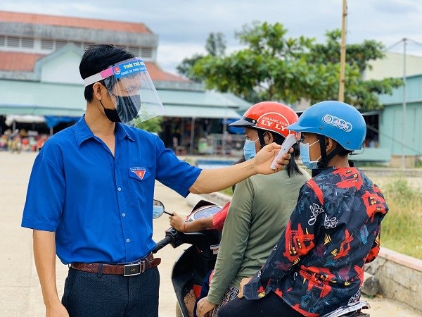 Bình Định:  Kéo dài thời gian giãn cách xã hội để chặn Covid-19 - ảnh 2