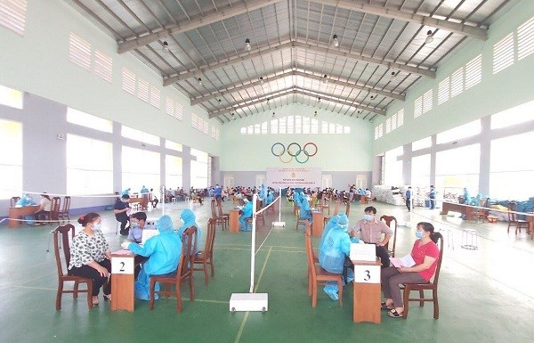 Khánh Hòa: Đảm bảo an toàn cho công nhân, duy trì sản xuất - ảnh 2