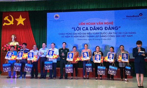 Chương trình nghệ thuật "Lời ca dâng Đảng" - ảnh 2