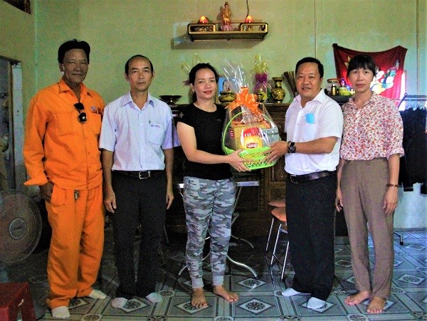 PC Khánh Hòa:  Luôn gắn bó, đồng hành với người lao động - ảnh 1