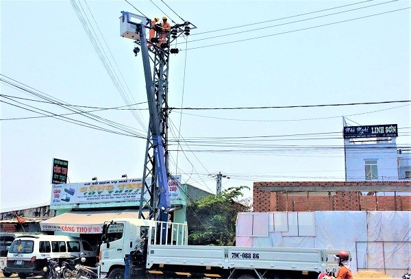 PC Khánh Hòa: Xây dựng phương án cung ứng điện mùa khô 2020 - ảnh 2