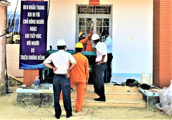 PC Khánh Hòa: Hỗ trợ máy phát điện cho Khu cách ly phòng, chống Covid-19 - ảnh 1