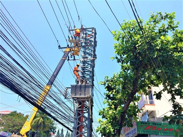 PC Khánh Hòa: Phát huy vai trò của đảng viên trong các phong trào thi đua, lao động sản xuất - ảnh 2