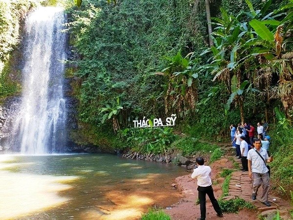 Kon Tum: Khu Du lịch sinh thái Quốc gia Măng Đen hút khách dịp lễ 30.4 – 1.5 - ảnh 3