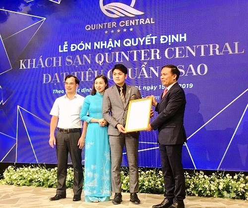 Khánh Hòa: Thêm một khách sạn được công nhận đạt chuẩn 5 sao - ảnh 1