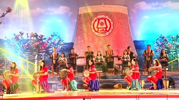 Bế mạc Tuần văn hóa – Du lịch tỉnh Kon Tum 2018:  Lời hẹn miền thổ cẩm - ảnh 1
