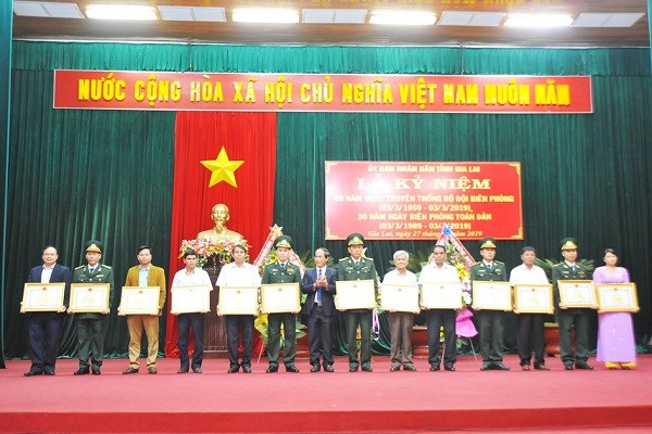 Gia Lai: Kỷ niệm 60 năm Ngày Truyền thống Bộ đội Biên phòng - ảnh 2