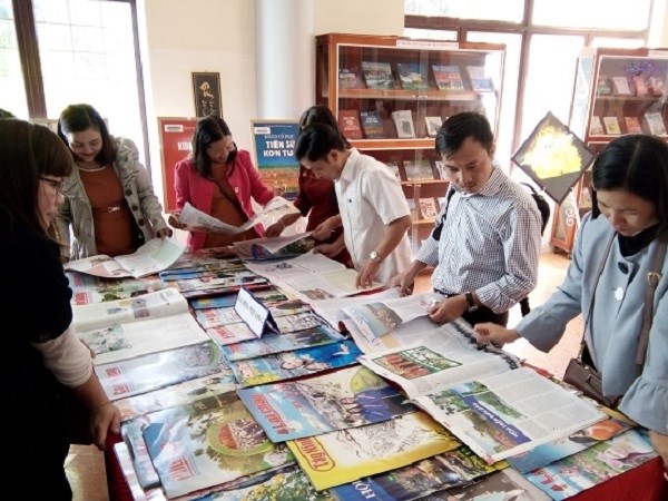 Kon Tum:  Khai mạc Hội Báo Xuân Kỷ Hợi 2019 - ảnh 2