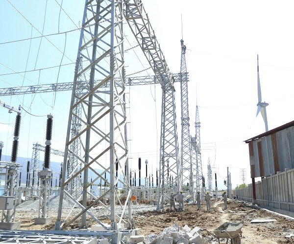 Phóng sự ảnh: Đón Tết trên công trường năng lượng tái tạo - ảnh 6