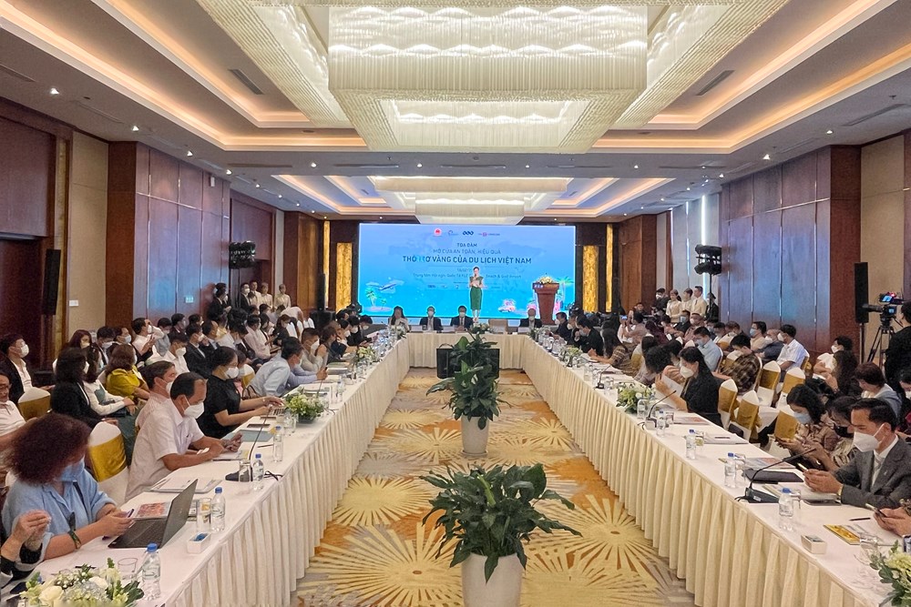 Chuẩn bị thời cơ vàng của du lịch Việt Nam - ảnh 1