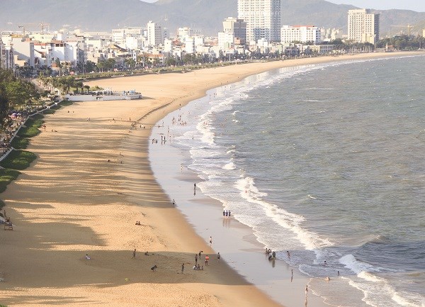 Bình Định:  Nỗ lực cải thiện môi trường, dịch vụ, “vực dậy” ngành Du lịch - ảnh 1