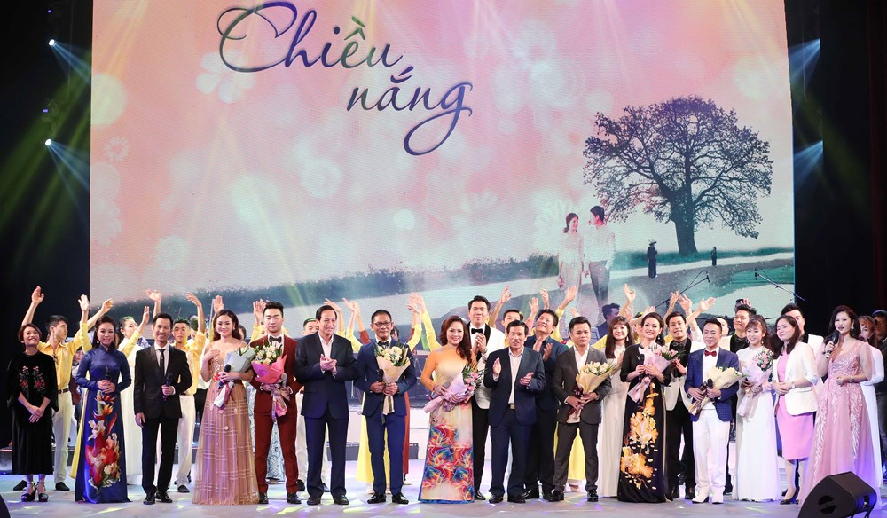 “Chiều nắng”- chương trình nghệ thuật đặc biệt dành cho phụ nữ - ảnh 1