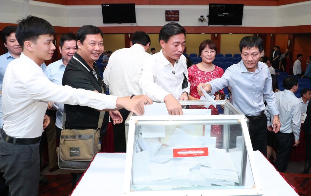 Bộ VHTTDL: Hội nghị lấy ý kiến giới thiệu nhân sự tham gia BCH TƯ Đảng nhiệm kỳ 2021-2026 - ảnh 5