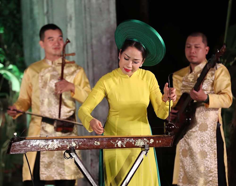 Hà Nội chiêu đãi các nghệ sĩ điện ảnh bằng văn hóa truyền thống - ảnh 5