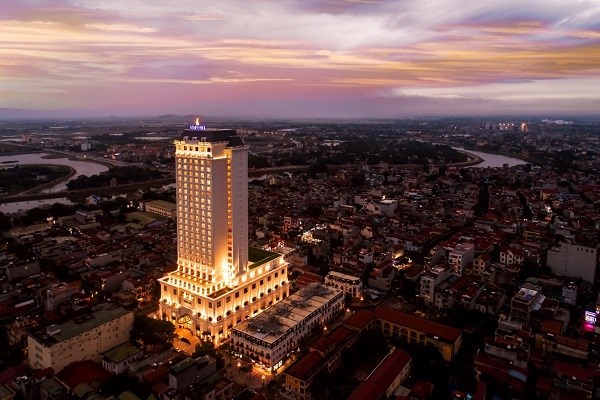 Vinpearl khai trương khách sạn căn hộ 5 sao đầu tiên tại miền Bắc - ảnh 2