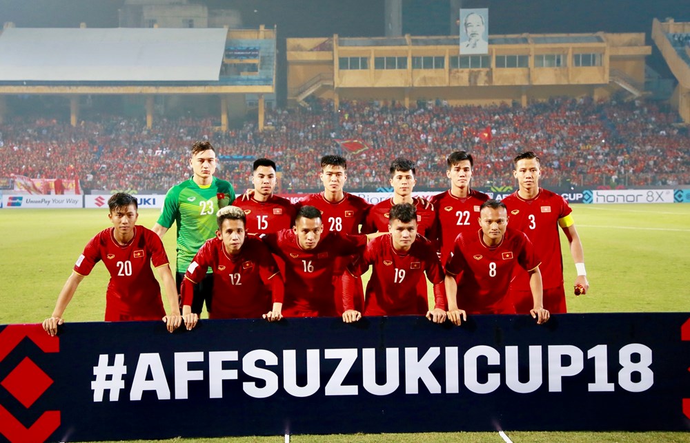 Việt Nam 3-0 Campuchia: Tiến Linh, Quang Hải, Văn Đức ghi bàn - ảnh 8