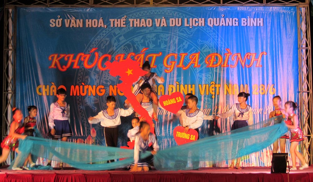 Cuộc thi ảnh “Khoảnh khắc gia đình hạnh phúc” - ảnh 1