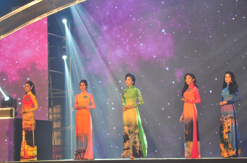 Trần Ngọc Huyền đăng quang Người đẹp du lịch Quảng Bình năm 2019 - ảnh 2