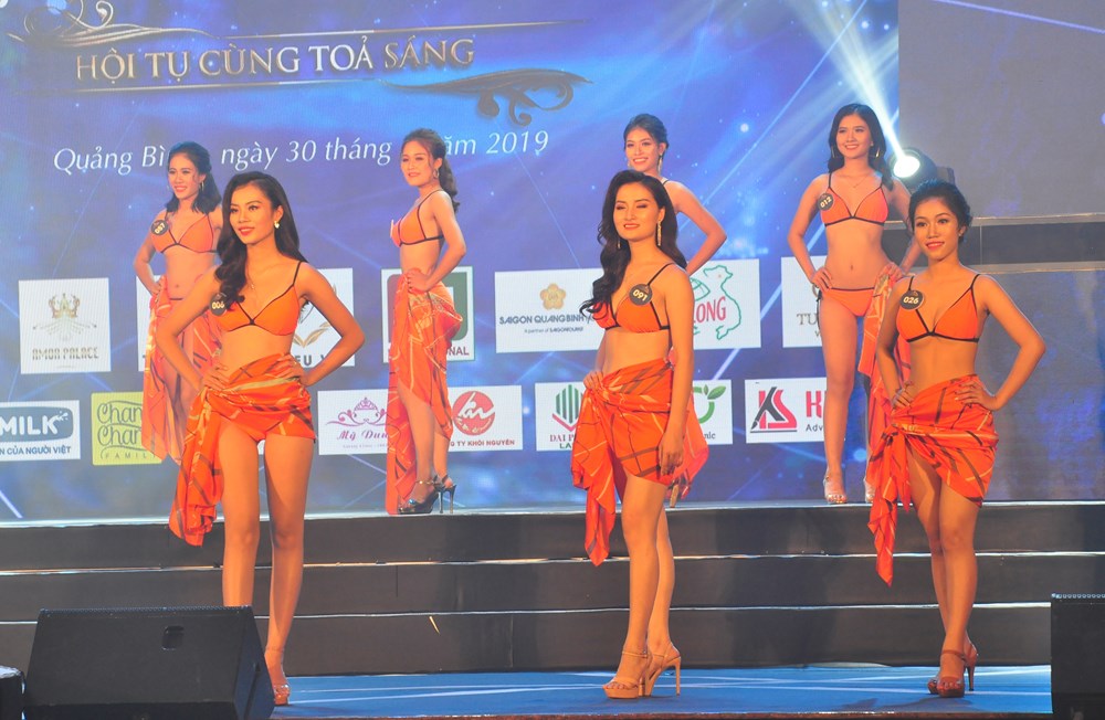 Trần Ngọc Huyền đăng quang Người đẹp du lịch Quảng Bình năm 2019 - ảnh 3
