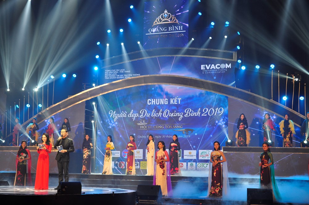 Trần Ngọc Huyền đăng quang Người đẹp du lịch Quảng Bình năm 2019 - ảnh 1