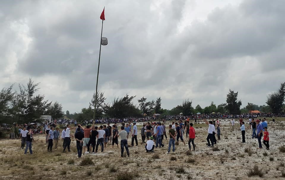 Mồng 7 Tết về làng Tượng Sơn xem hội cướp cù - ảnh 1