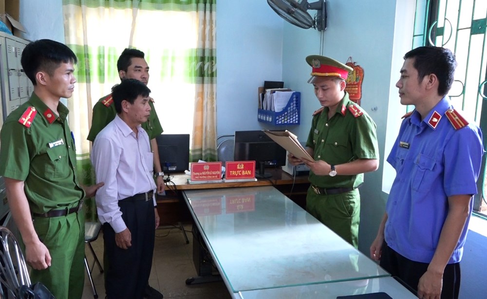 Lừa xin việc, chiếm đoạt gần 600 triệu đồng - ảnh 1